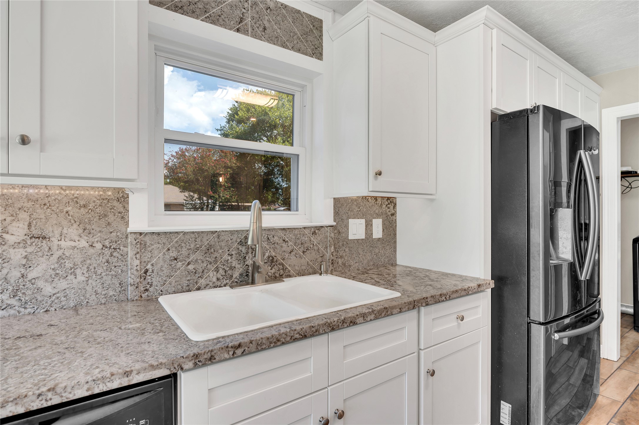 14608 Ash Road Santa Fe, TX 77517 - Photo 14 of 39 Kitchen