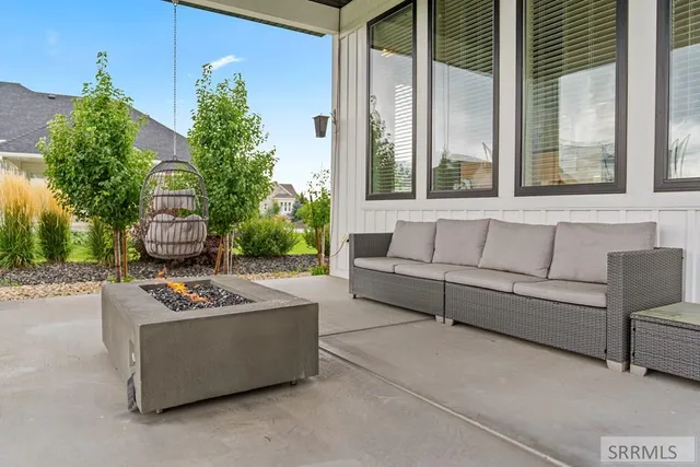 $1,200,000 | 6129 Sand Castle Place, Idaho Falls, ID 83404