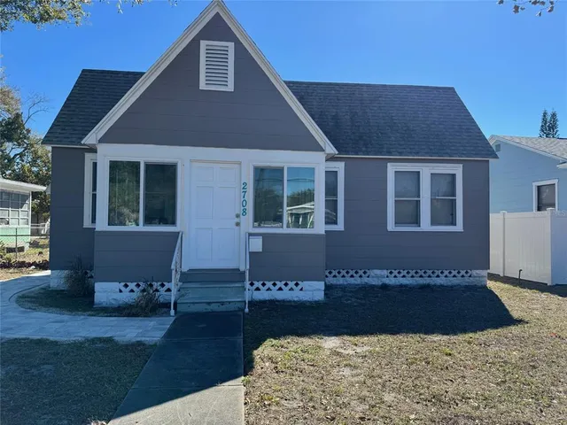 $1,700 | 2708 9th Avenue North, St. Petersburg, FL 33713