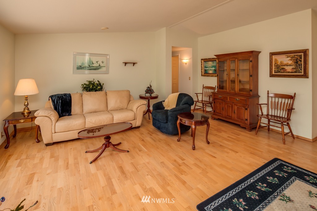 3181 Mountain View Road Ferndale, WA 98248 - Photo 4 of 25