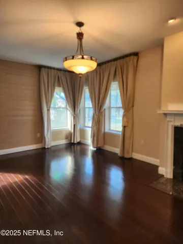 $2,300 | 212 St Johns Avenue, Unit 212, Green Cove Springs, FL 32043