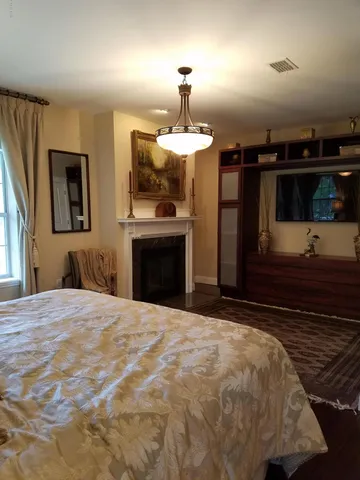 $2,300 | 212 St Johns Avenue, Unit 212, Green Cove Springs, FL 32043