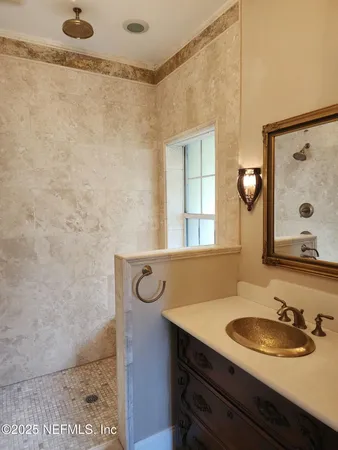$2,300 | 212 St Johns Avenue, Unit 212, Green Cove Springs, FL 32043
