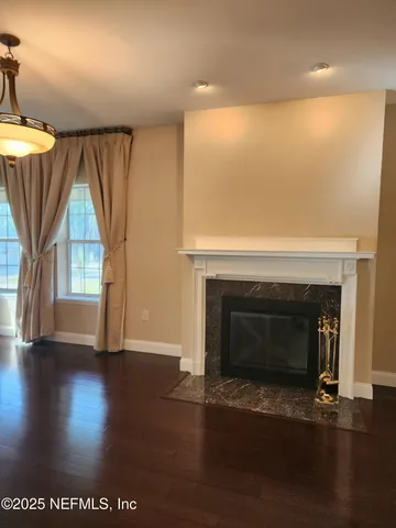 $2,300 | 212 St Johns Avenue, Unit 212, Green Cove Springs, FL 32043