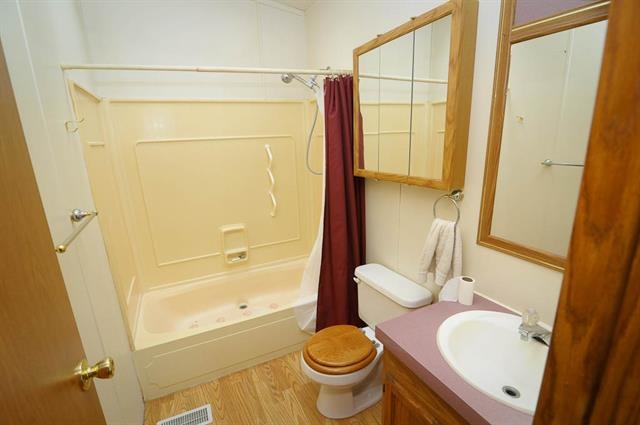 10327 Smith Road Fife Lake, MI 49633 - Photo 8 of 12 1813309-7.JPG