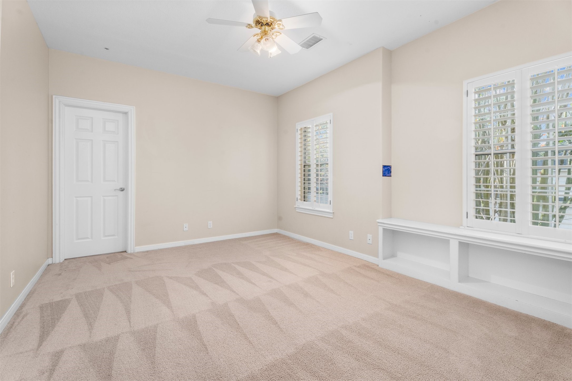 14210 Reissen Lane Houston, TX 77069 - Photo 21 of 34 Bedroom #3