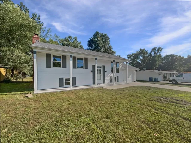 $260,000 | 1209 Liberty Dr Terrace, Liberty, MO 64068