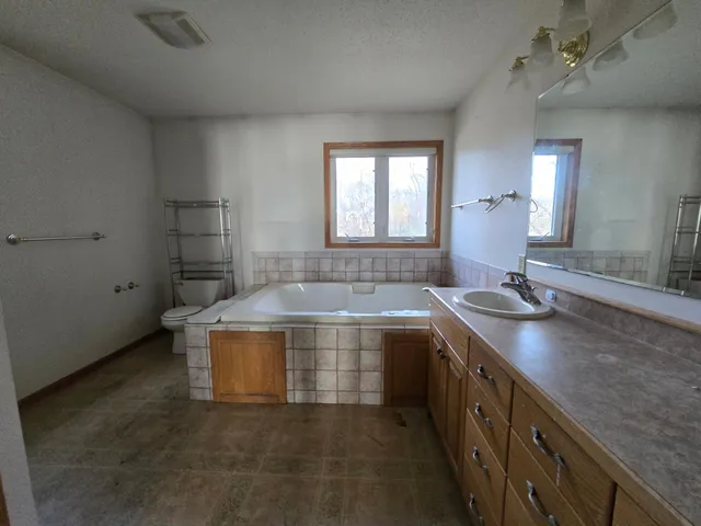 $682,500 | 5023 West Lake Mary Drive Southwest, Alexandria, MN 56308