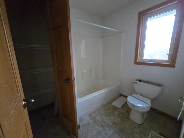 $682,500 | 5023 West Lake Mary Drive Southwest, Alexandria, MN 56308