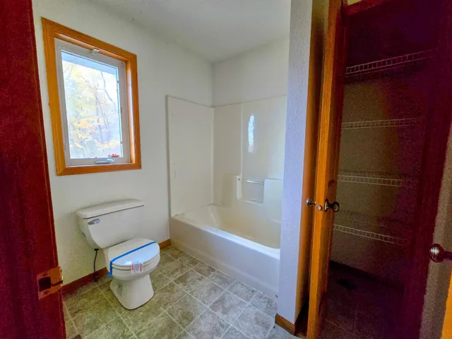 $682,500 | 5023 West Lake Mary Drive Southwest, Alexandria, MN 56308