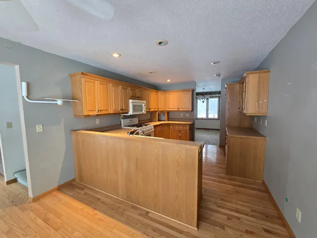 $682,500 | 5023 West Lake Mary Drive Southwest, Alexandria, MN 56308