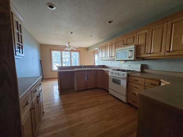 $682,500 | 5023 West Lake Mary Drive Southwest, Alexandria, MN 56308