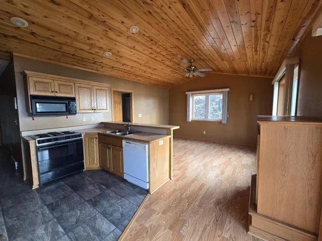 $682,500 | 5023 West Lake Mary Drive Southwest, Alexandria, MN 56308