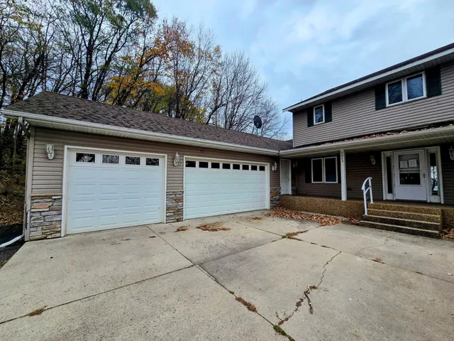 $682,500 | 5023 West Lake Mary Drive Southwest, Alexandria, MN 56308