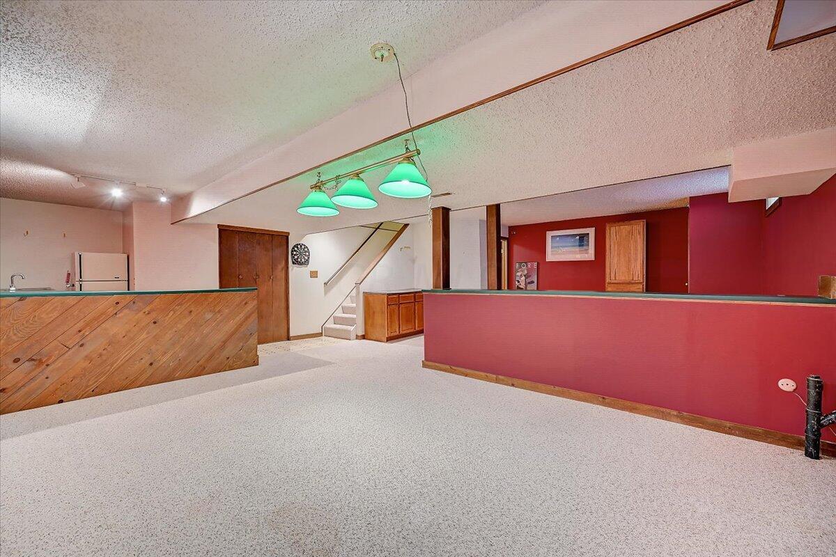661 Ridenour Road Columbus, OH 43230 - Photo 43 of 83 33-Ridenour Rd-033