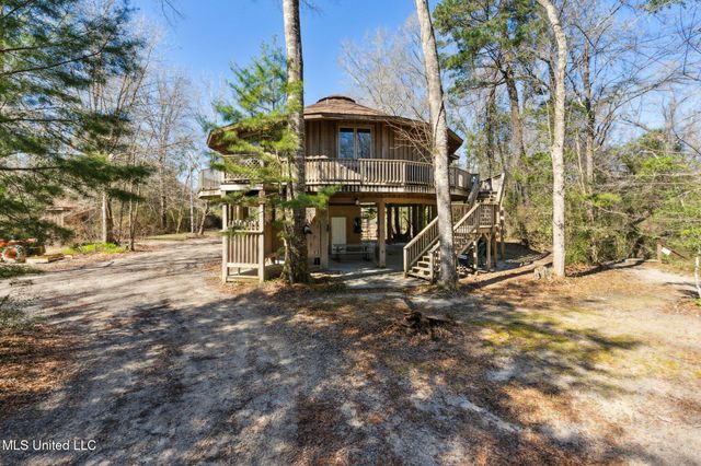 $750,000 | 601 Liberty Road, Picayune, MS 39466