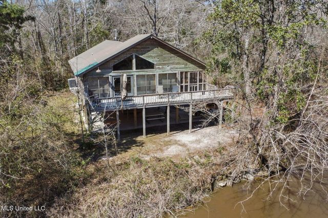 $750,000 | 601 Liberty Road, Picayune, MS 39466