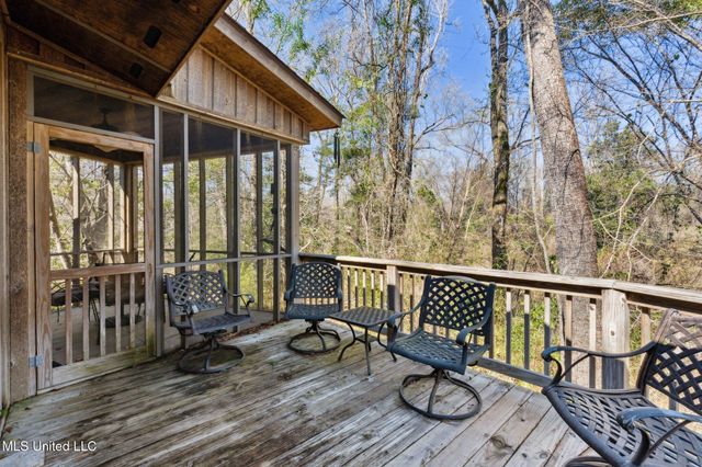 $750,000 | 601 Liberty Road, Picayune, MS 39466