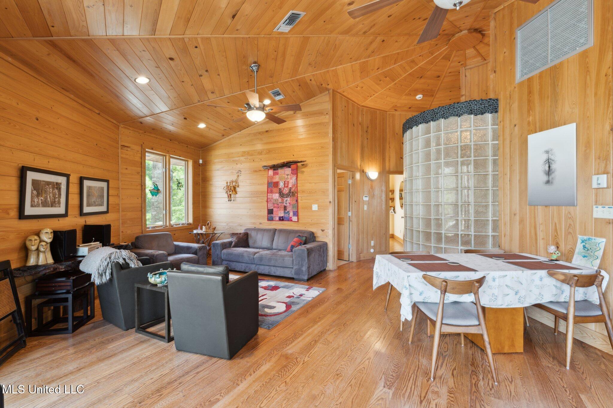 601 Liberty Road Picayune, MS 39466 - Photo 5 of 54 005