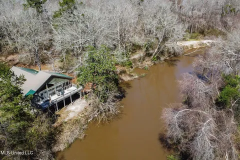 $750,000 | 601 Liberty Road, Picayune, MS 39466