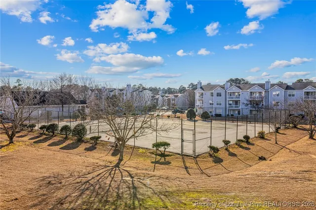 $1,400 | 264 Waterdown Drive, Unit 5, Fayetteville, NC 28314