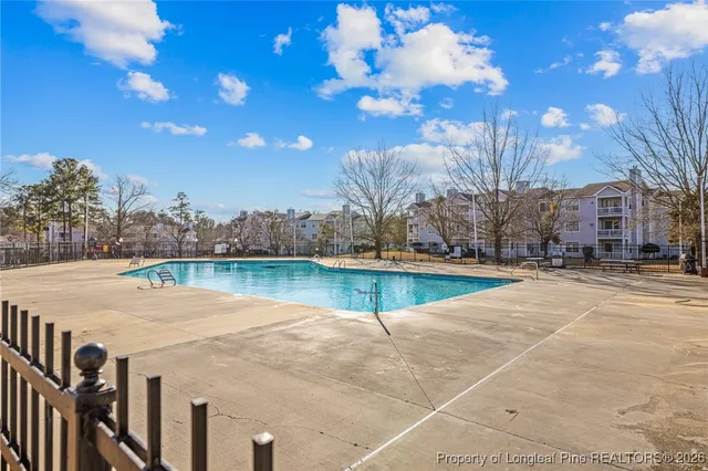 $1,400 | 264 Waterdown Drive, Unit 5, Fayetteville, NC 28314