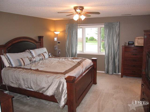 6215 Shadow Ridge Run Fort Wayne, IN 46804 - Photo 21 of 25 Gallery Image 21