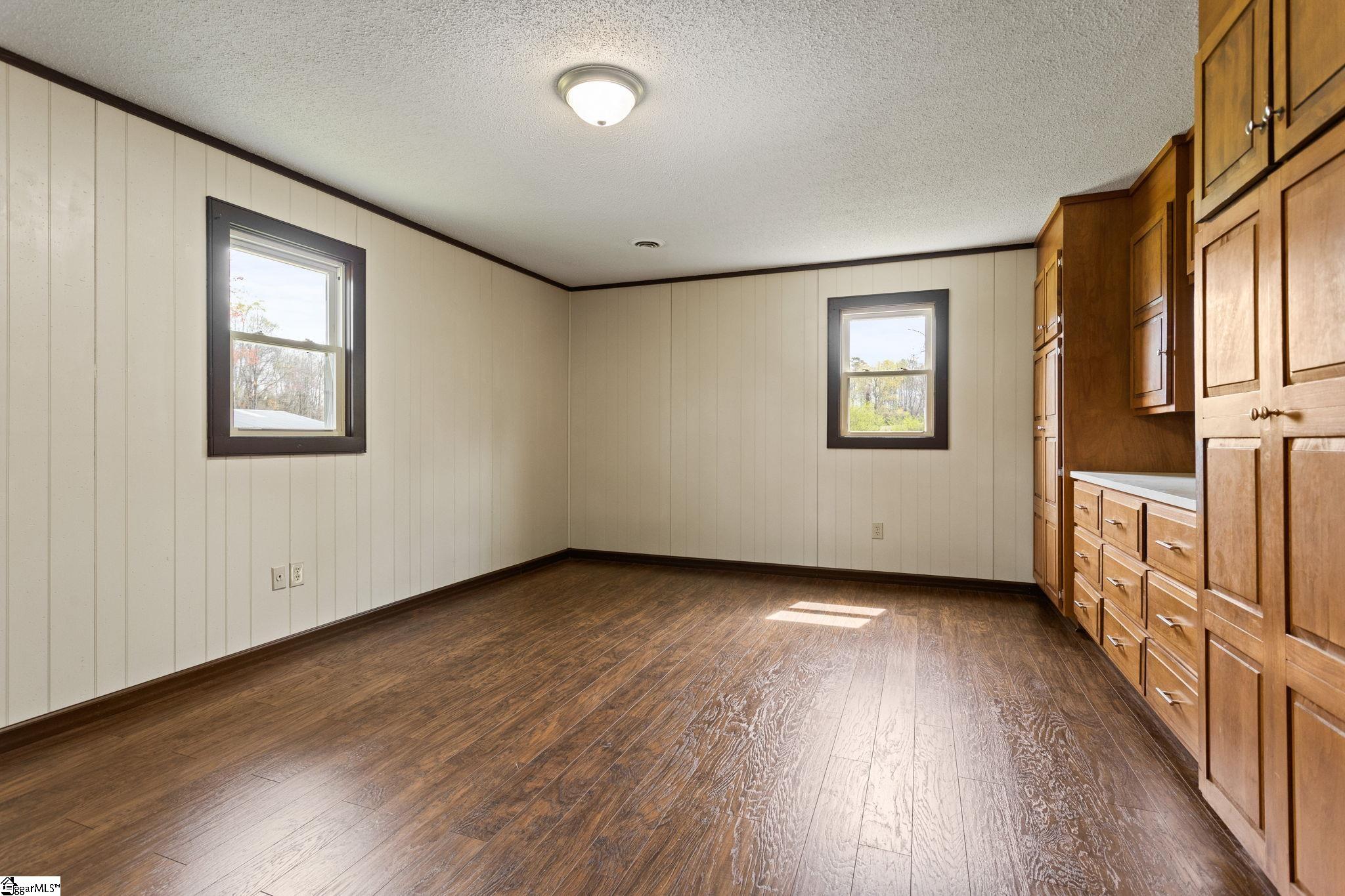 743 Boling Road Taylors, SC 29687 - Photo 19 of 36 Gallery Image 19