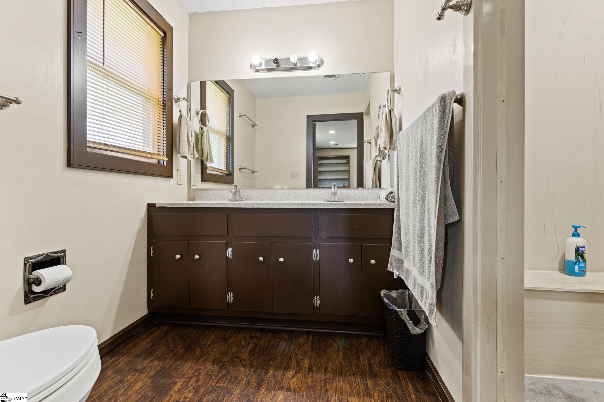 743 Boling Road Taylors, SC 29687 - Photo 23 of 36 Gallery Image 23