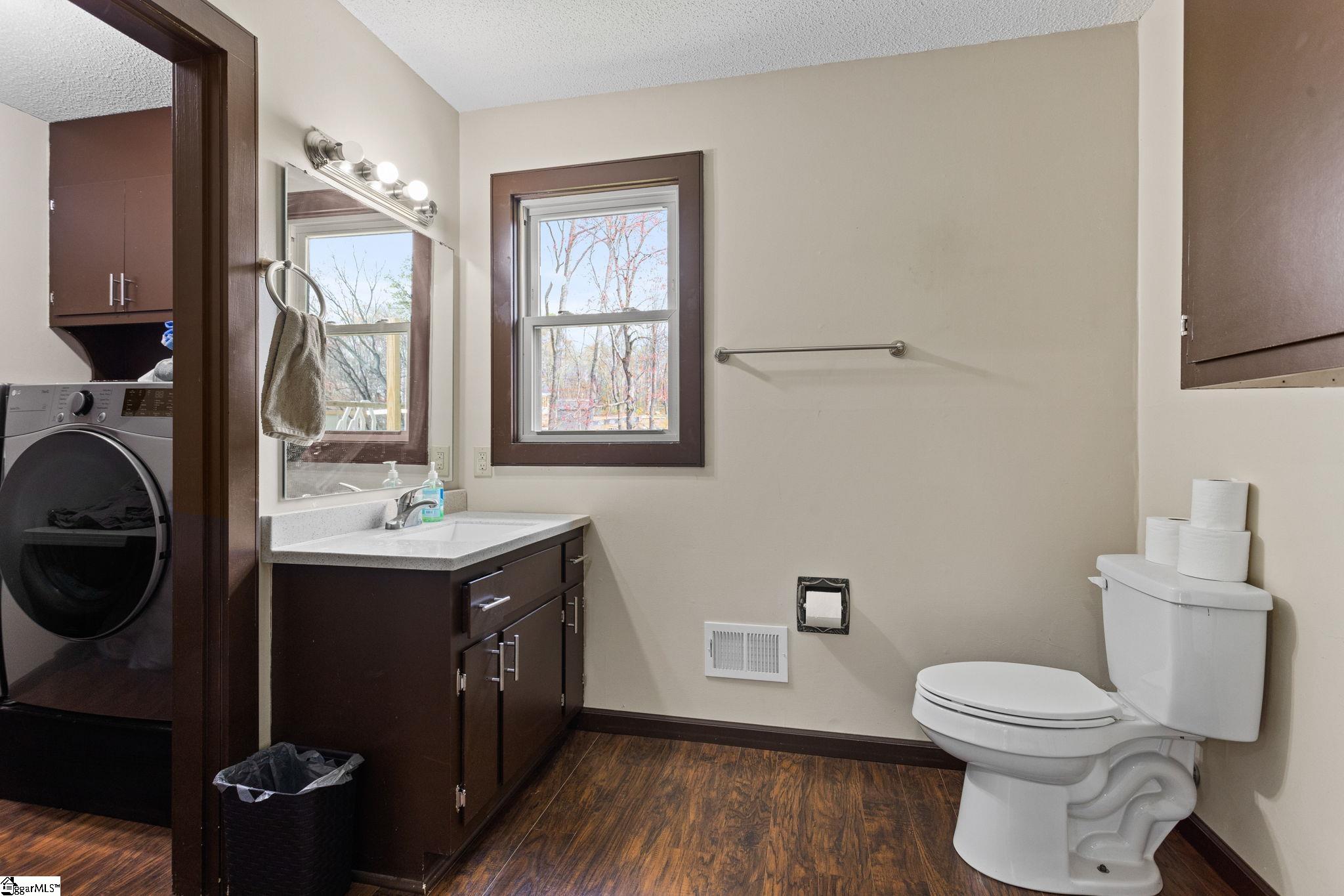 743 Boling Road Taylors, SC 29687 - Photo 10 of 36 Gallery Image 10