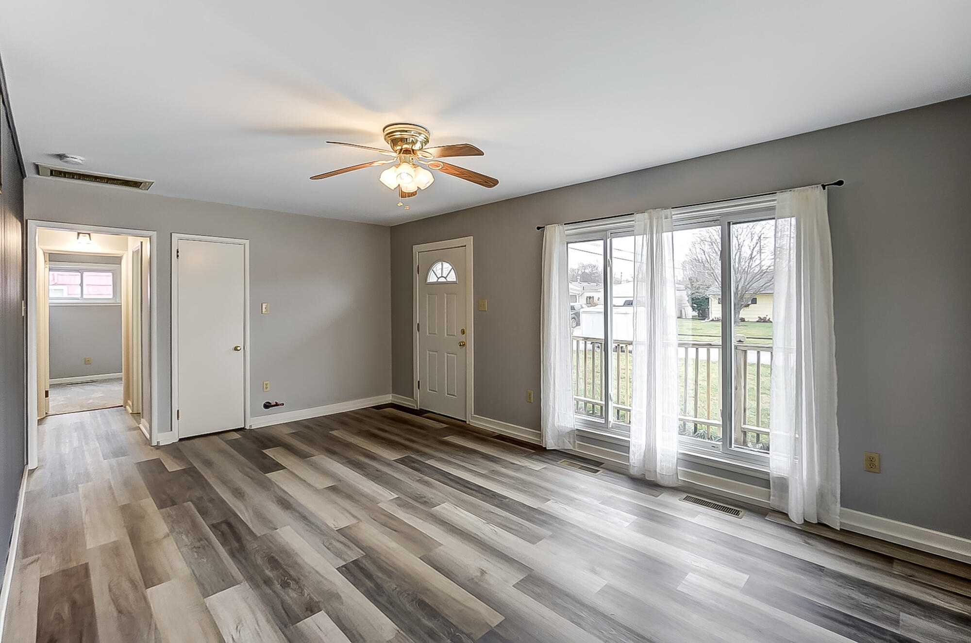 2103 Tanager Road Springfield, OH 45505 - Photo 3 of 30 Gallery Image 3