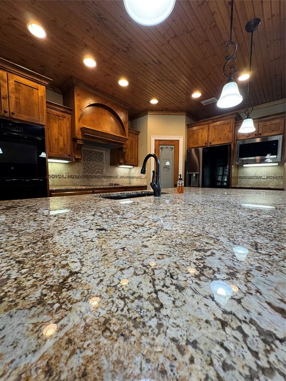 151 Smith Road Gladewater, TX 75647 - Photo 12 of 40
