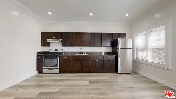 $1,395 | 1117 South Westlake Avenue, Unit 306, Los Angeles, CA 90006