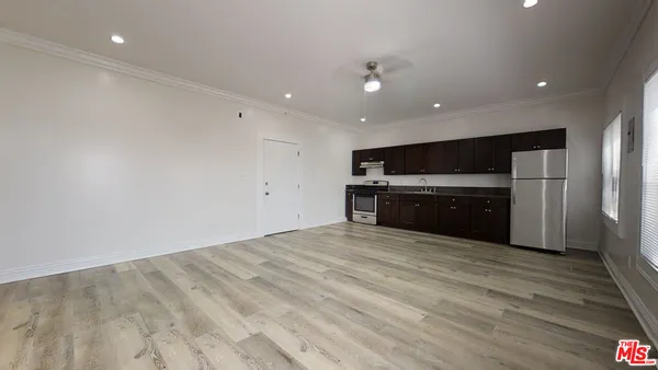 $1,395 | 1117 South Westlake Avenue, Unit 306, Los Angeles, CA 90006