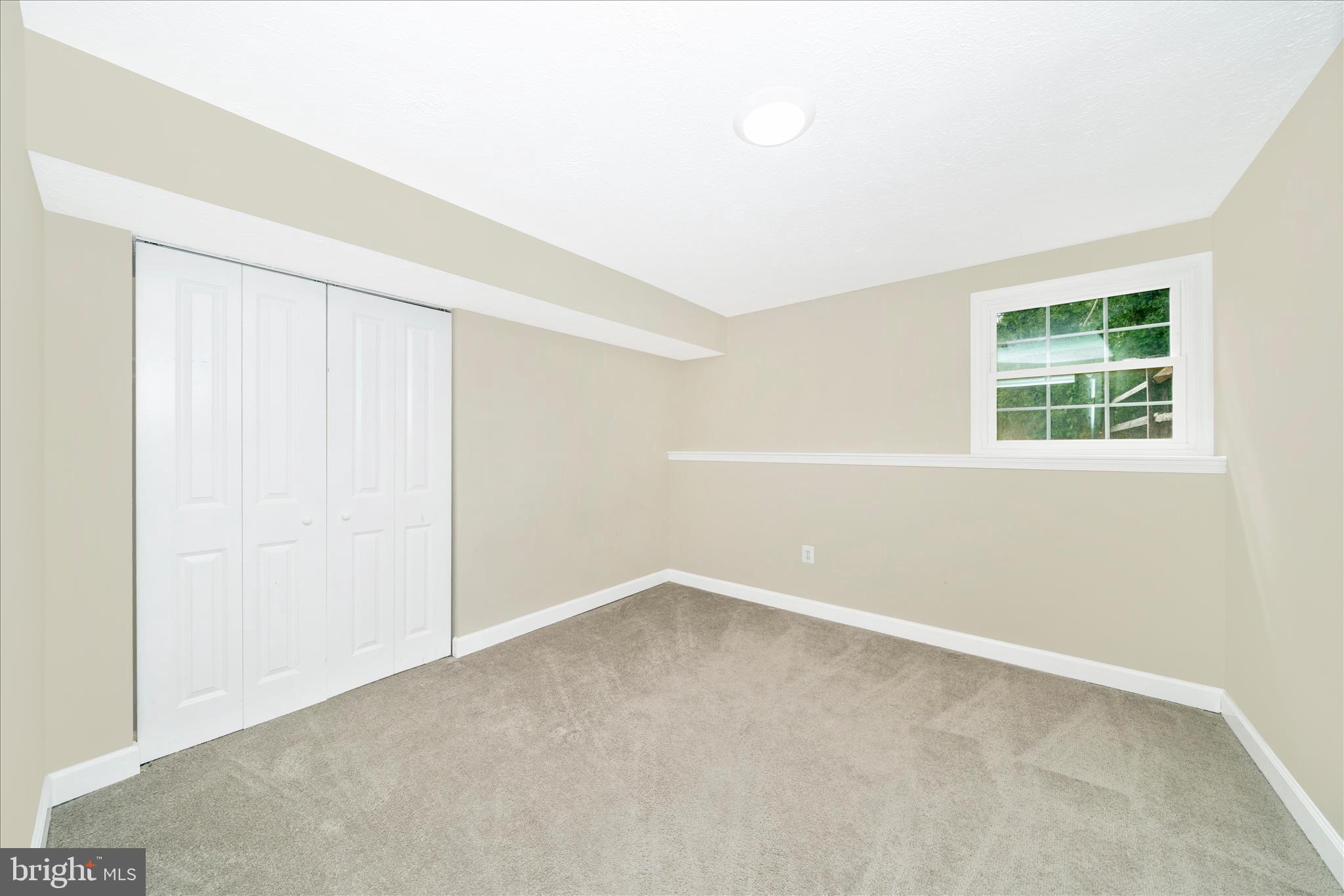 17004 Spates Hill Road Poolesville, MD 20837 - Photo 43 of 67 Lower Bedroom 2