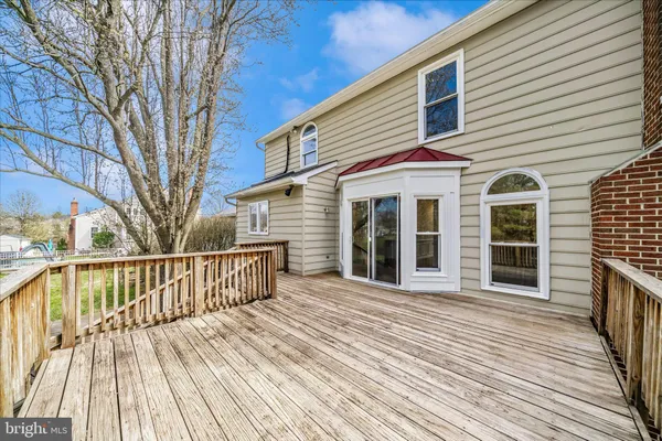 $880,000 | 17004 Spates Hill Road, Poolesville, MD 20837