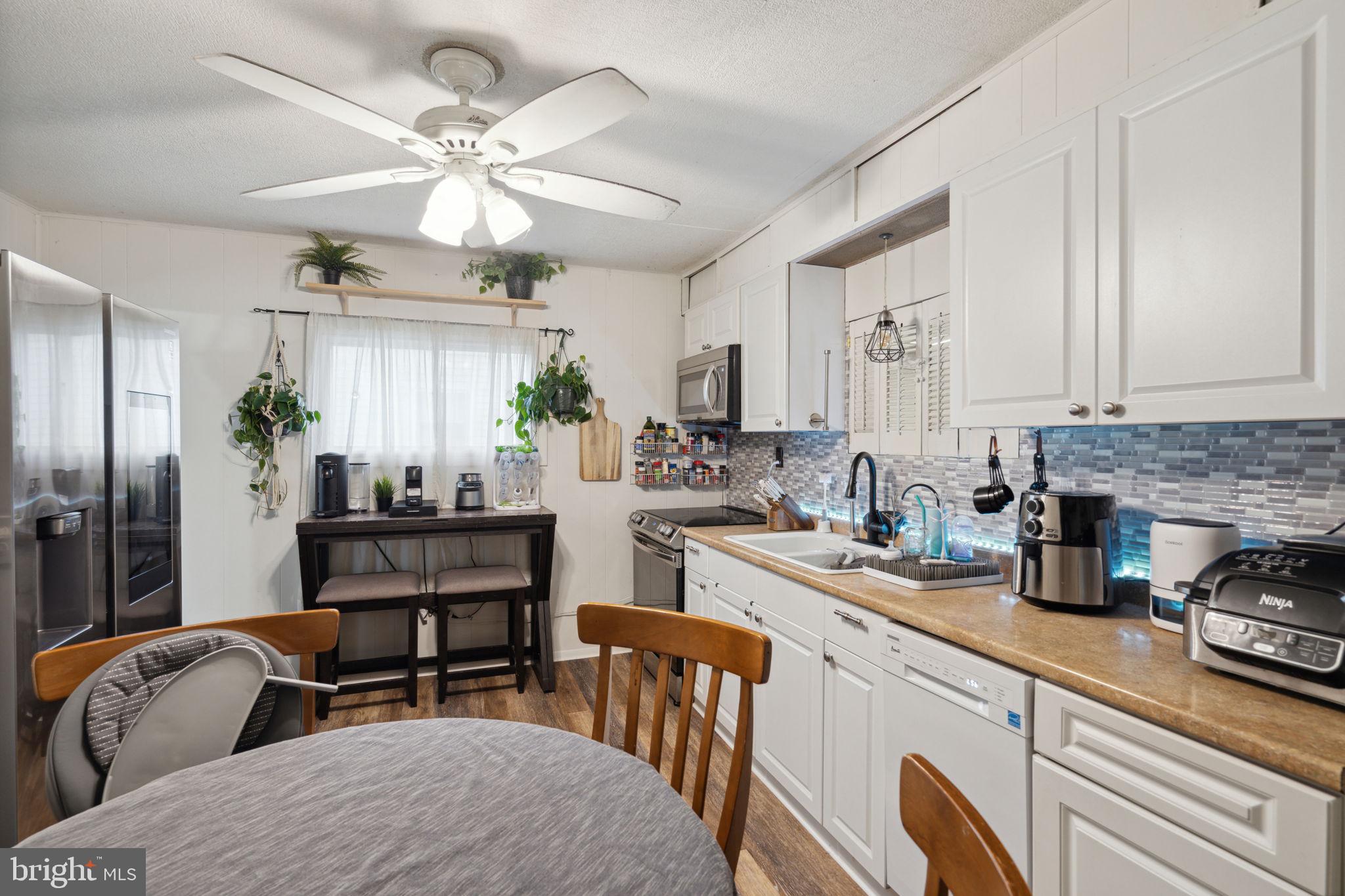 2614 Bath Road Bristol, PA 19007 - Photo 9 of 27