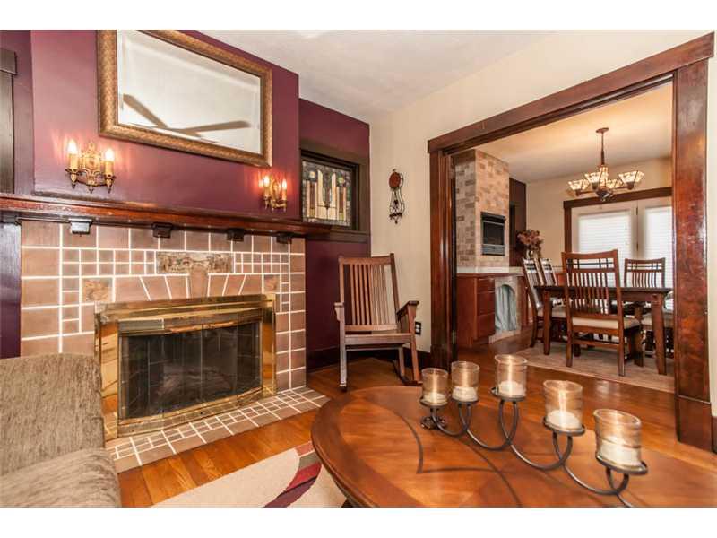3963 Evergreen Road Observatory Hill, PA 15214 - Photo 6 of 25 Living Room.