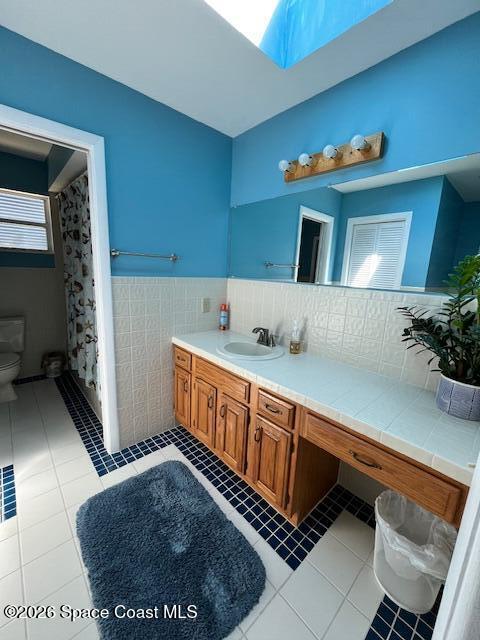 205 Rita Boulevard Melbourne Beach, FL 32951 - Photo 14 of 19 a view of en suite bathroom with a tub and mirror