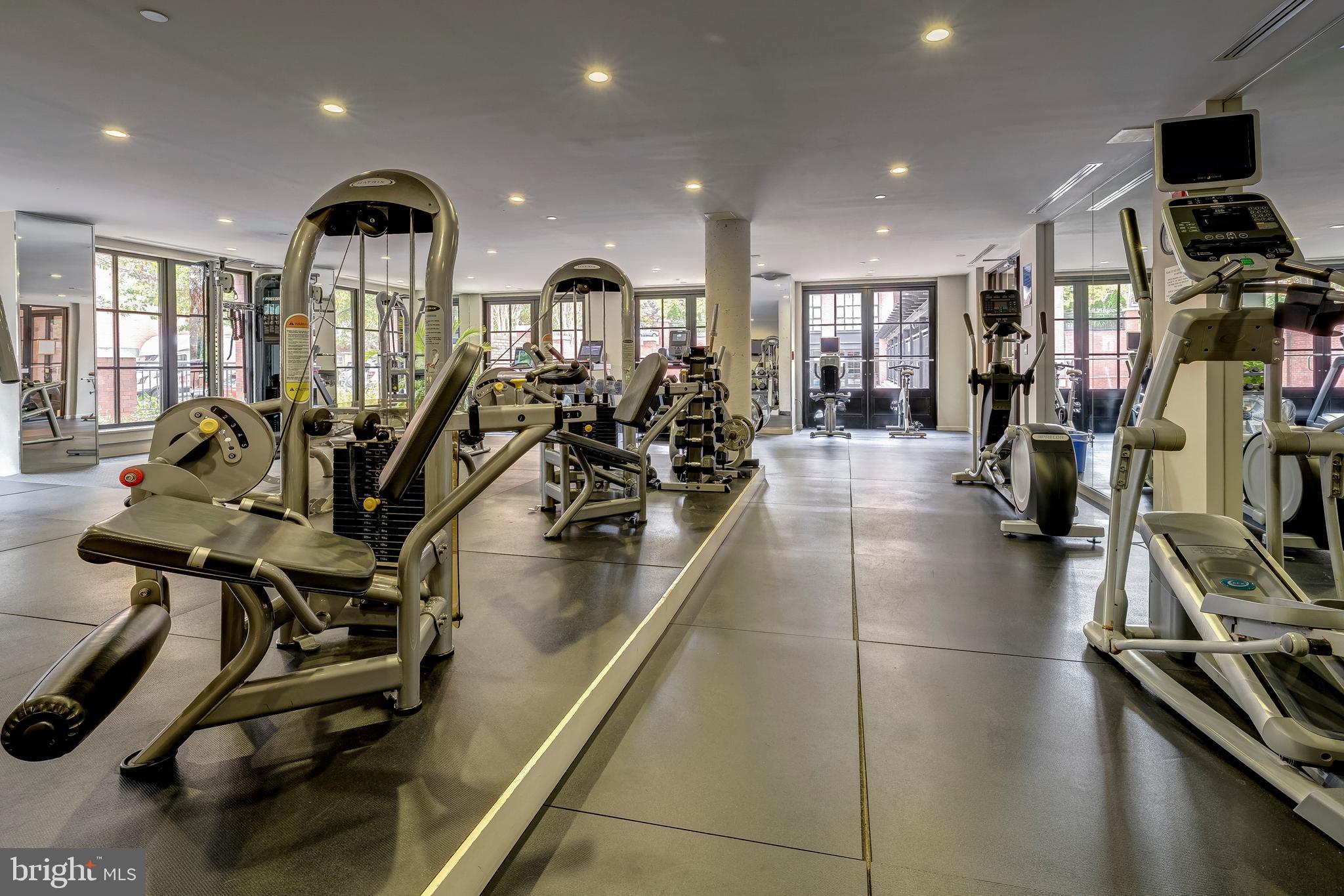 1600 Clarendon Boulevard, Unit W108 Arlington, VA 22209 - Photo 33 of 50 a view of a room with gym equipment