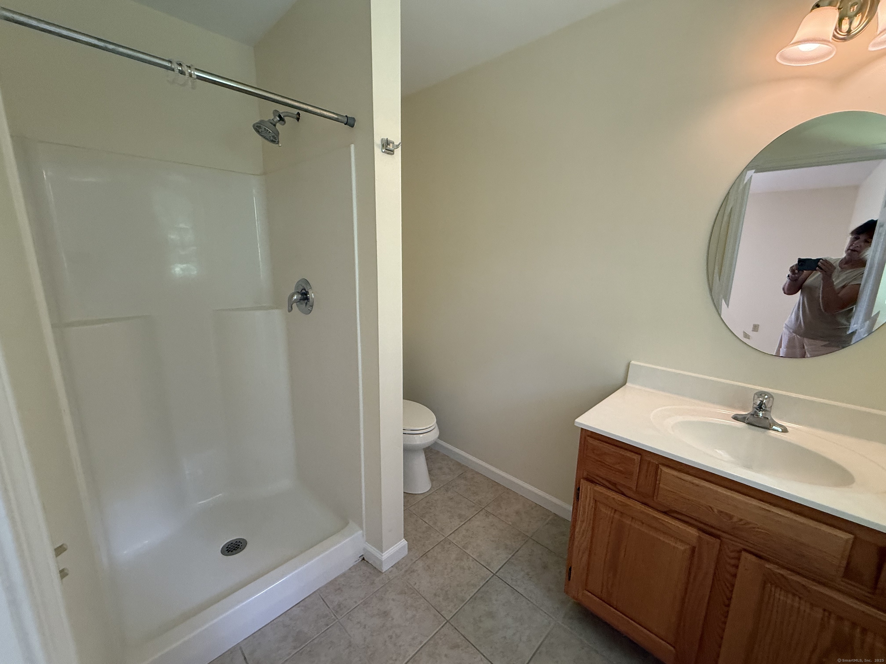 183 Osborn Road Naugatuck, CT 06770 - Photo 13 of 33