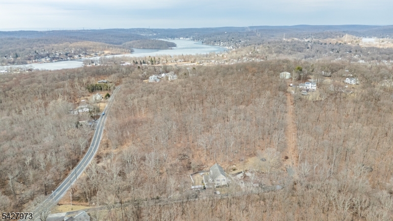 174 Espanong Road Lake Hopatcong, NJ 07849 - Photo 21 of 28 a view of beach and small space