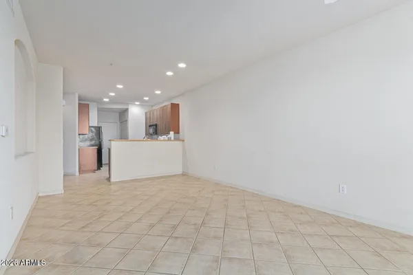 $335,000 | 6535 East Superstition Springs Boulevard, Unit 127, Mesa, AZ 85206