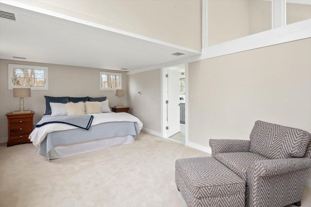 1 Hitching Post Lane Hingham, MA 02043 - Photo 23 of 37