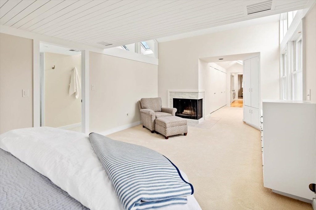 1 Hitching Post Lane Hingham, MA 02043 - Photo 24 of 37