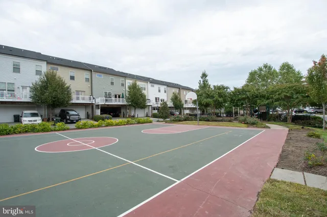 $3,400 | 22199 Falling Terrace, Ashburn, VA 20148