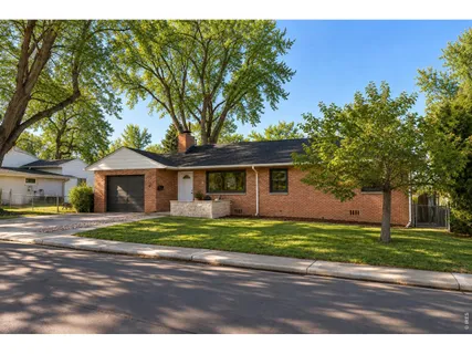 $549,900 | 6 Sunset Circle, Longmont, CO 80501