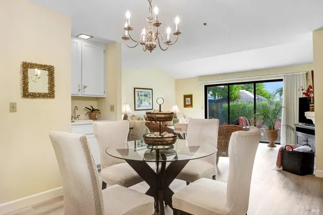 $848,000 | 1639 San Vicente Avenue, Napa, CA 94558