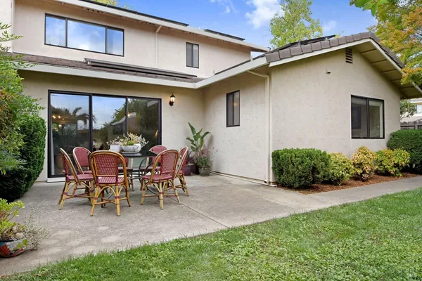 $828,000 | 1639 San Vicente Avenue, Napa, CA 94558