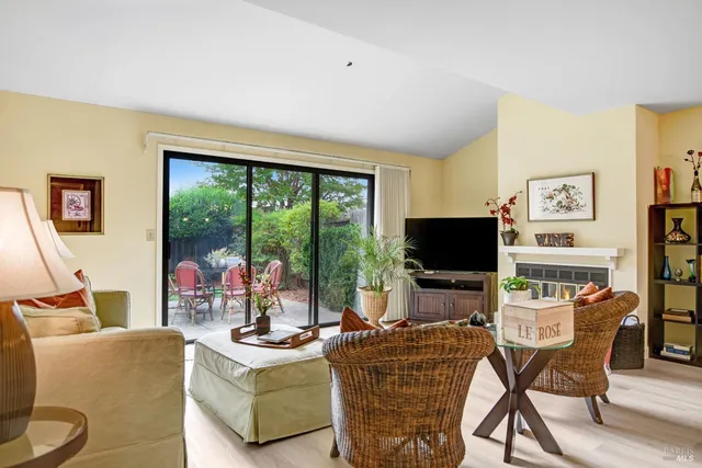 $868,000 | 1639 San Vicente Avenue, Napa, CA 94558